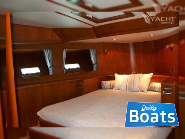 2005 Trader 47 for sale