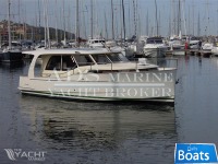 Greenline 33 Hybrid Solar