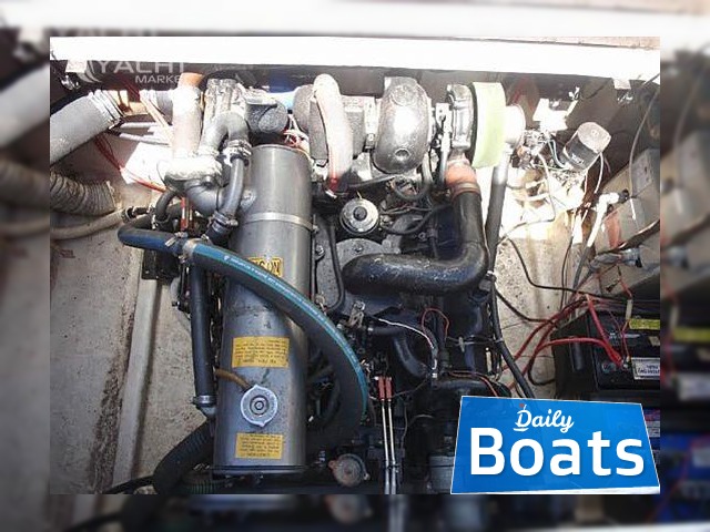 1987 Bayliner 2858 Command Bridge in vendita