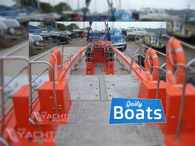 Buy 2002 Halmatic 30Ft
