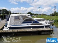 Fairline Weekender 23
