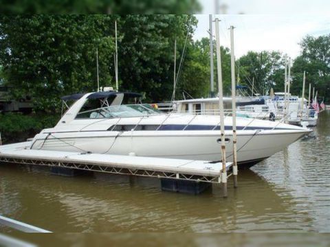 Bayliner 4085 Avanti