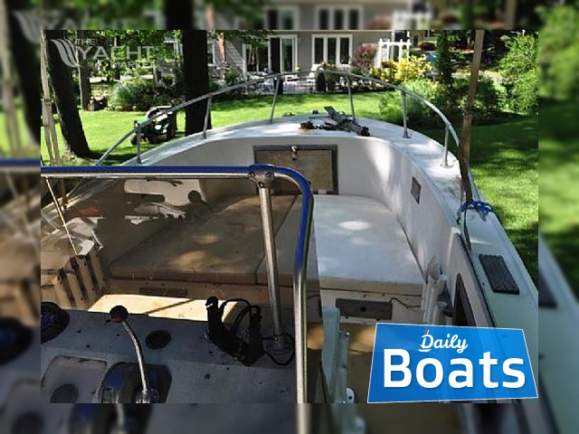 1977 Mako Center Console