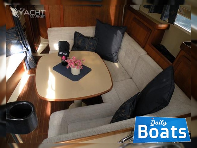 1993 Hunter 33.5 till salu