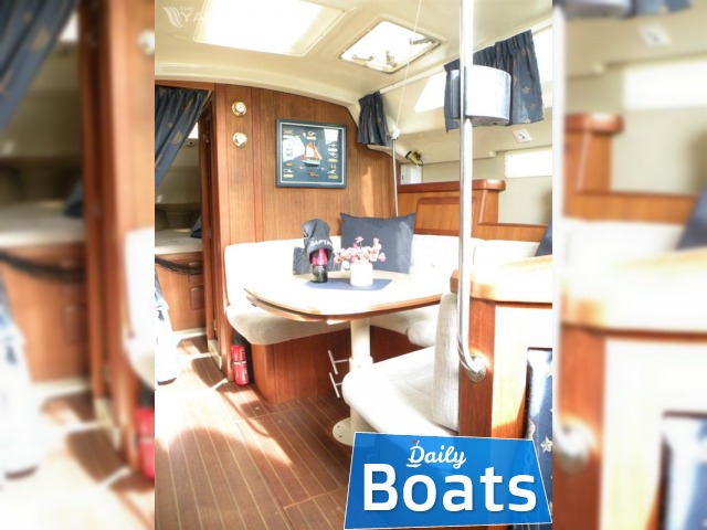 1993 Hunter 33.5