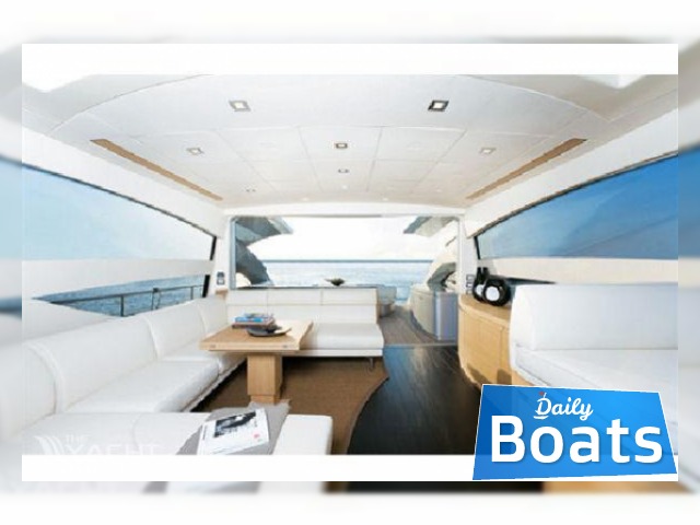 Købe 2009 Pershing 64