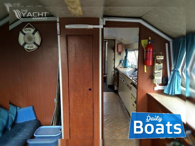 1993 Alphacraft 34