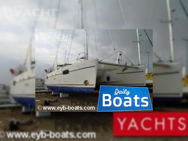 2003  Catana471
