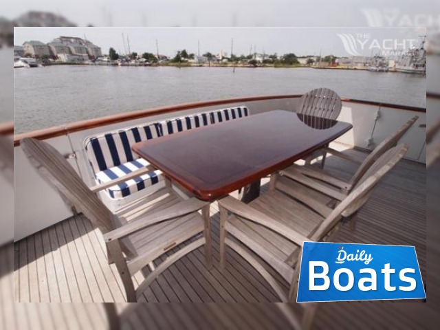 2001 Burger Flush Deck til salg
