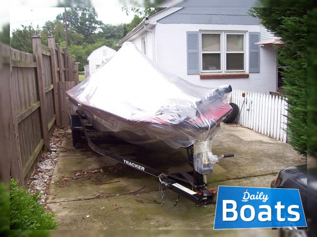 2013 Tracker 175