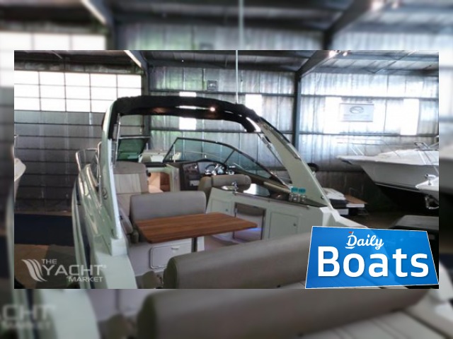 2014 Regal 32 Express