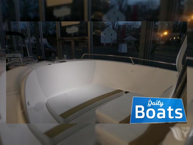 2014 EdgeWater 208 Cc à vendre