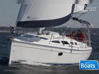 Hunter Legend 36 Bilge Keel