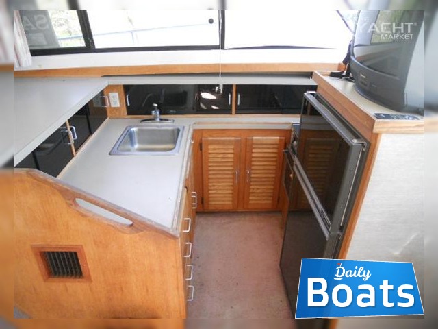 1985 Mainship 40Dc