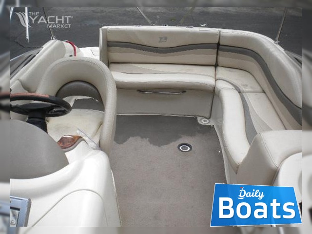 2003 Larson 234Escape