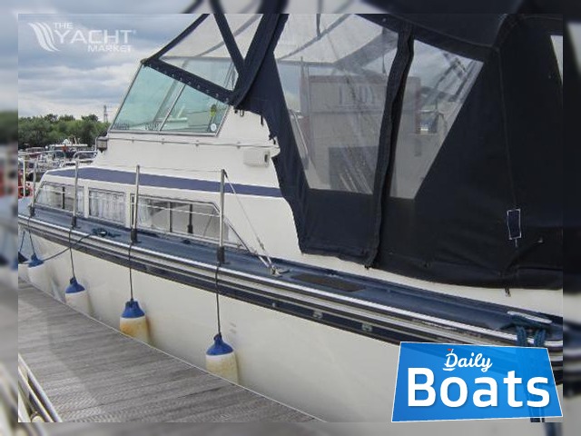 1975 Fairline Phantom 32