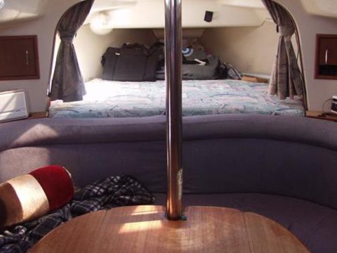 1995 Hunter 295 na prodej