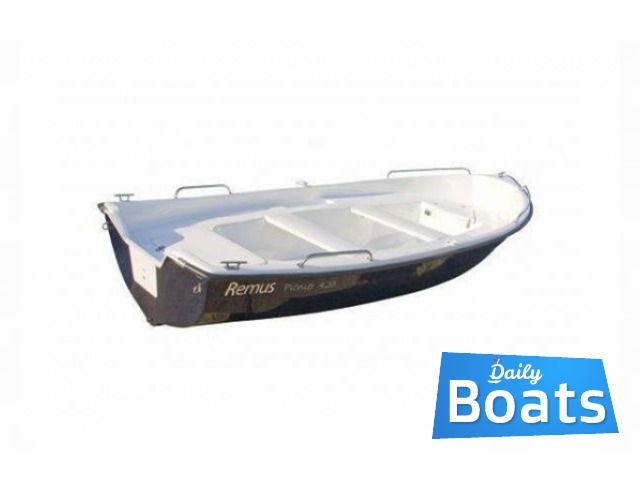 2012 Remus 420 in vendita