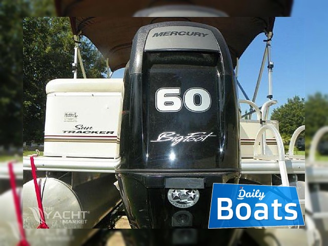 2011 Tracker Party Barge