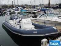Avon 720 Adventure