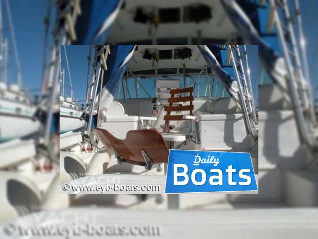 2004 Luhrs32 te koop