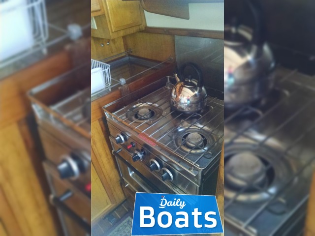 Buy 1985 Eagle Trawler W/Flybridge
