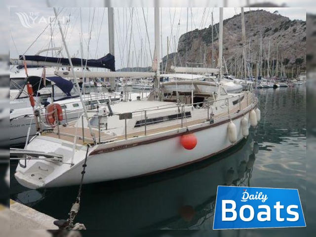 2010 Catana