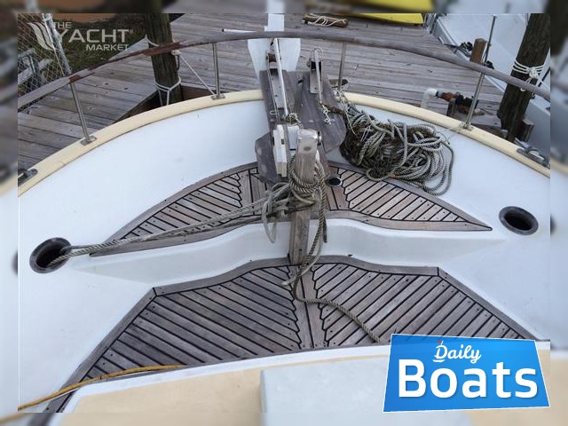 1982 Albin Trawler