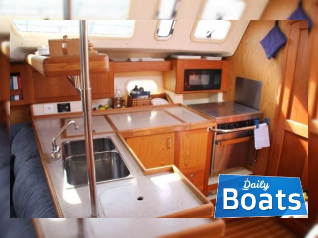 2000 Hunter 410