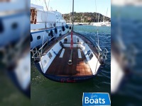 Maxi Dolphin 33
