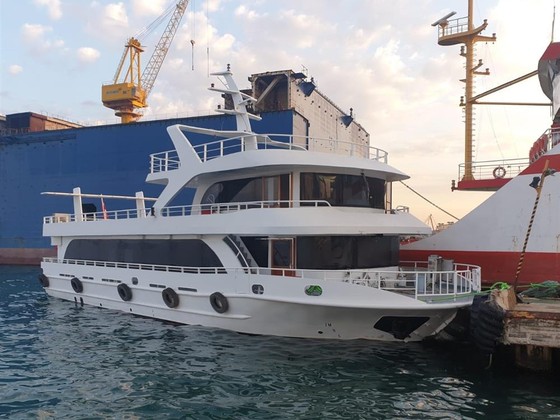 Commercial Boats IACS Classed Restaurant Boat