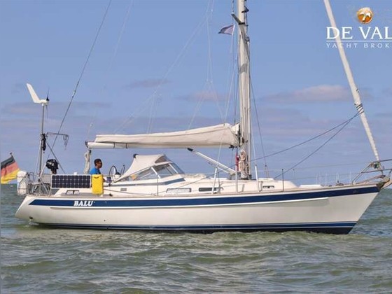 Hallberg Rassy 36