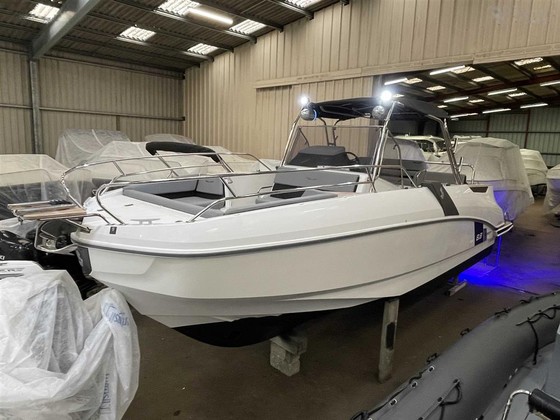 Bénéteau Boats Flyer 8.8 SPACEdeck
