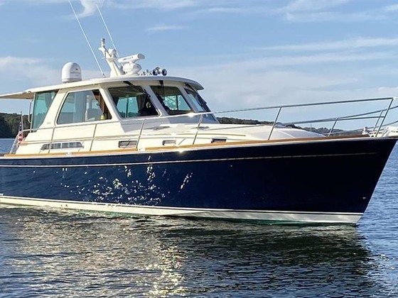 Sabre Yachts 42 Express